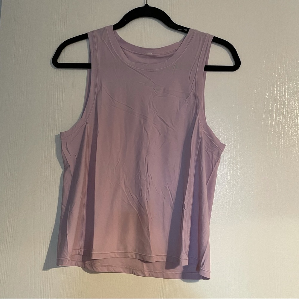 Lululemon tank